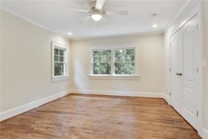 empty room in a real estate listing